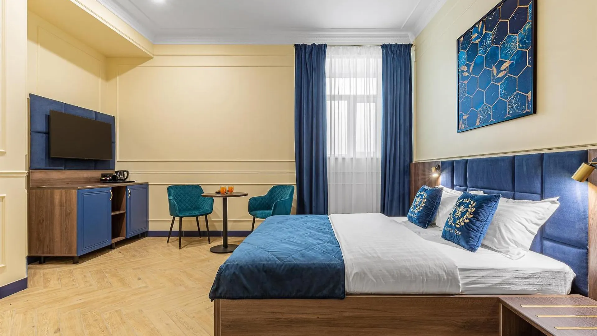 Hotel Queen Bee Kiew Ukraine