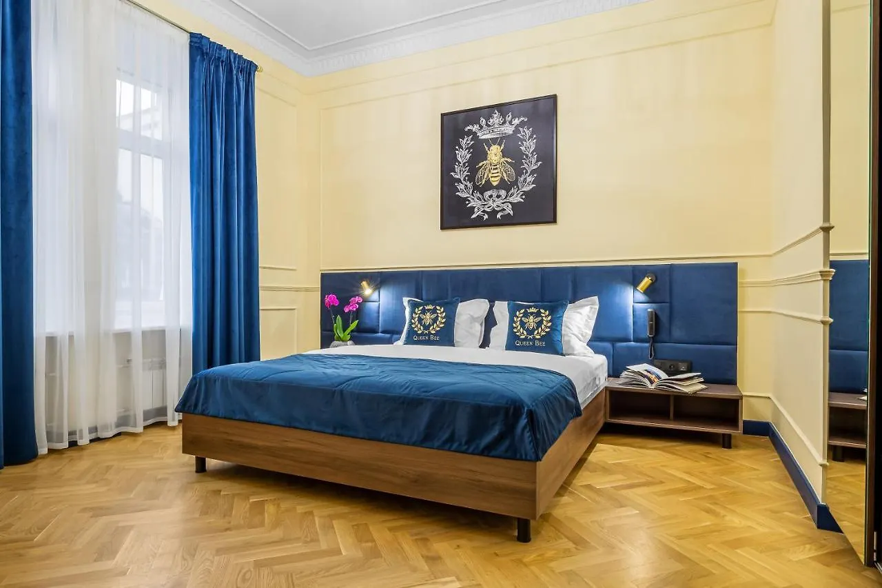 Queen Bee Kiev Hotel